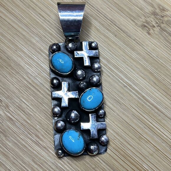 Signed- Chimney Butte Southwestern Large Sterling Silver Cross/dot Pendant - Picture 2 of 8